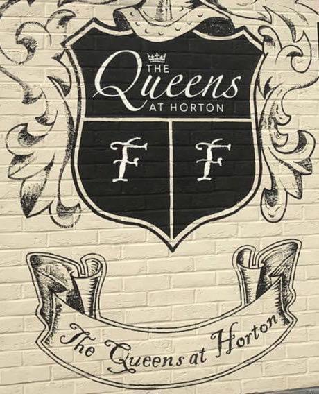 The Queens At Horton Τέλφορντ Εξωτερικό φωτογραφία